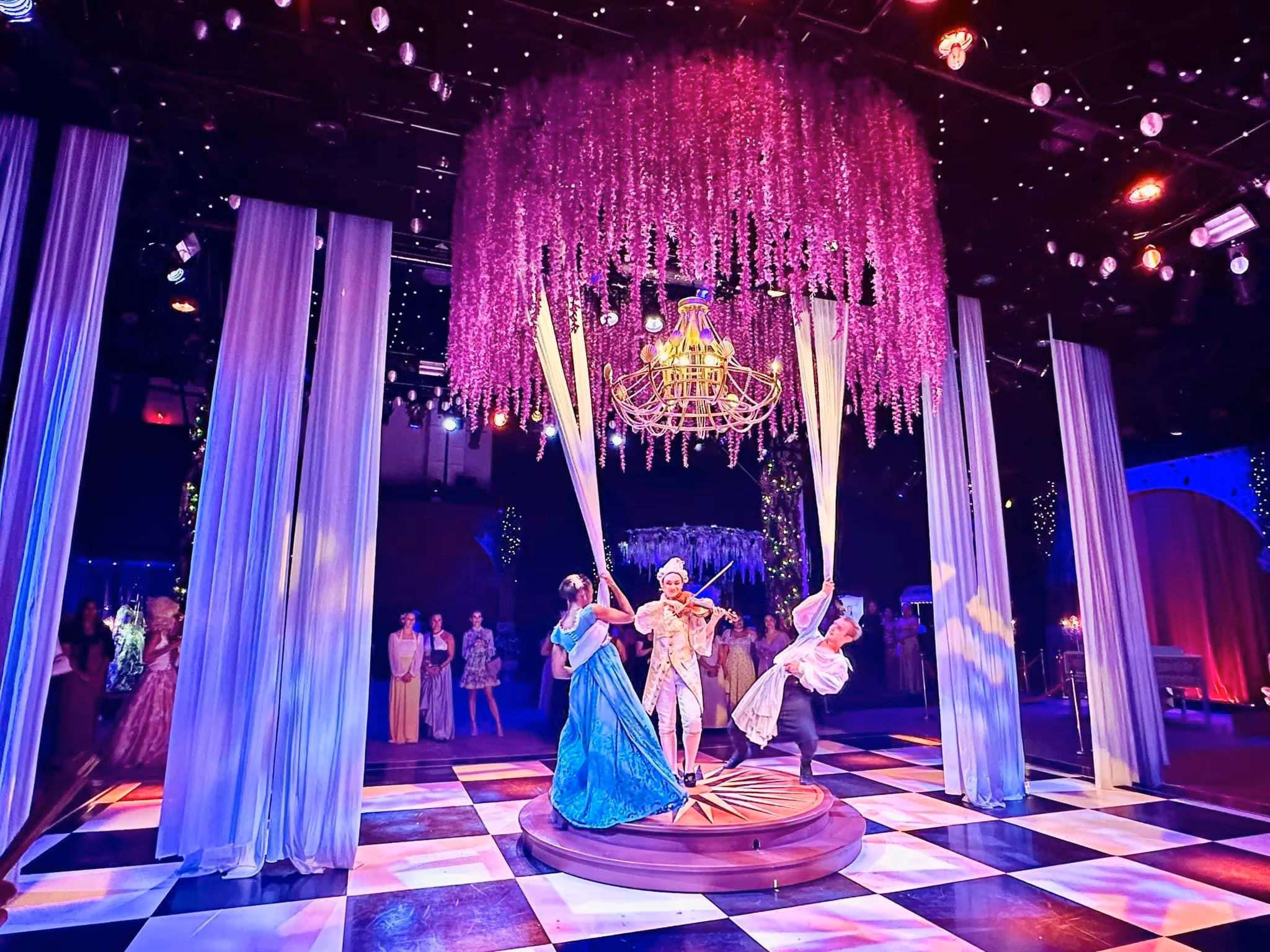 The Queen's Ball:
A Bridgerton Experience